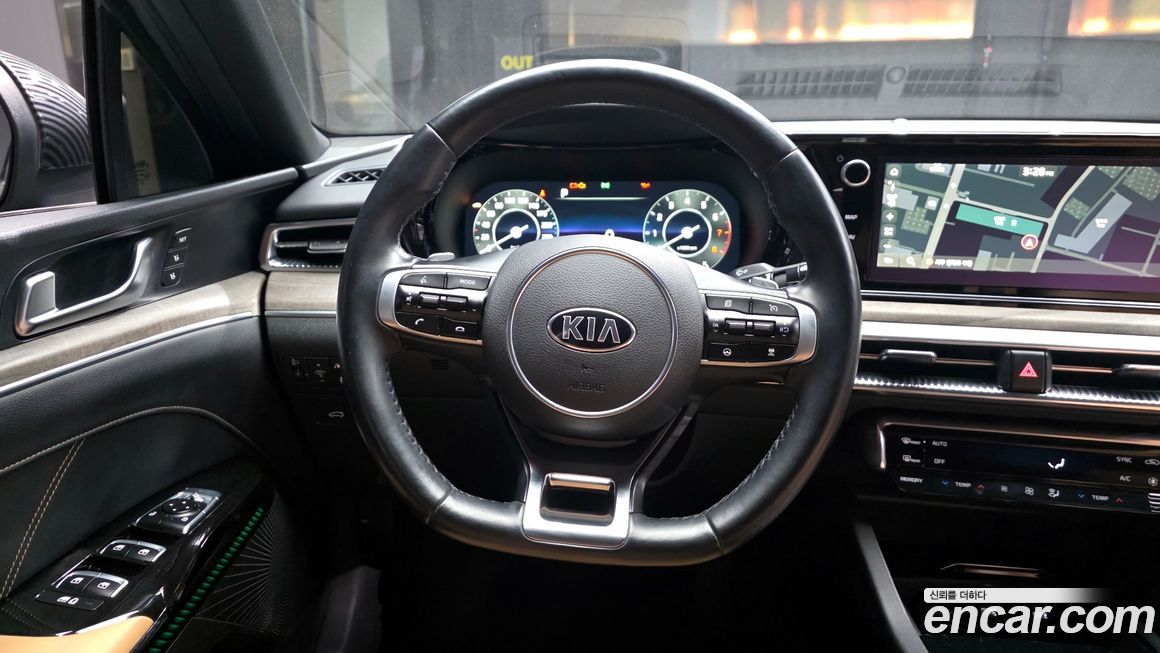 Kia K5 2021