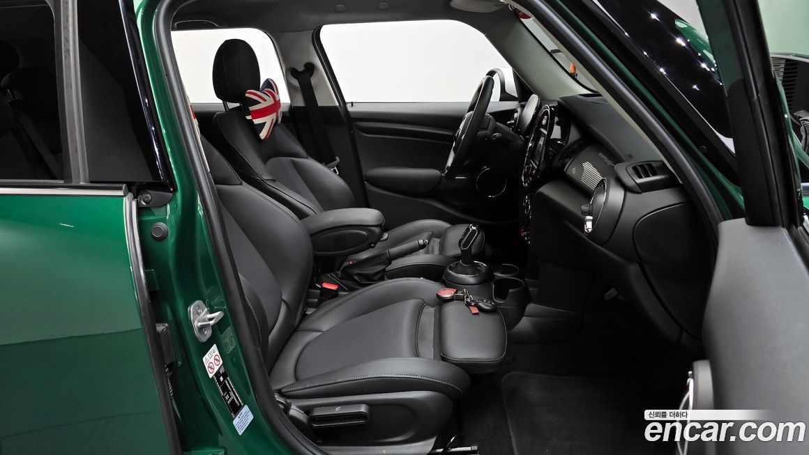 Mini Cooper 2021