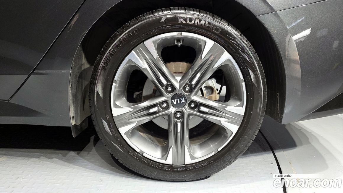 Kia K5 2020