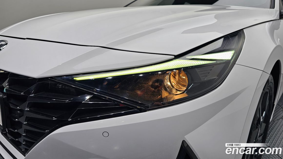 Hyundai AVANTE 2023