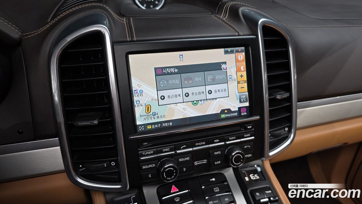 Porsche Cayenne 2011