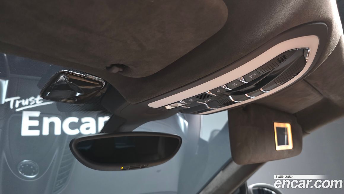 Porsche Cayenne 2011