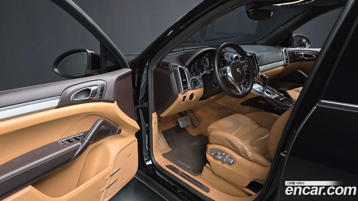 Porsche Cayenne 2011