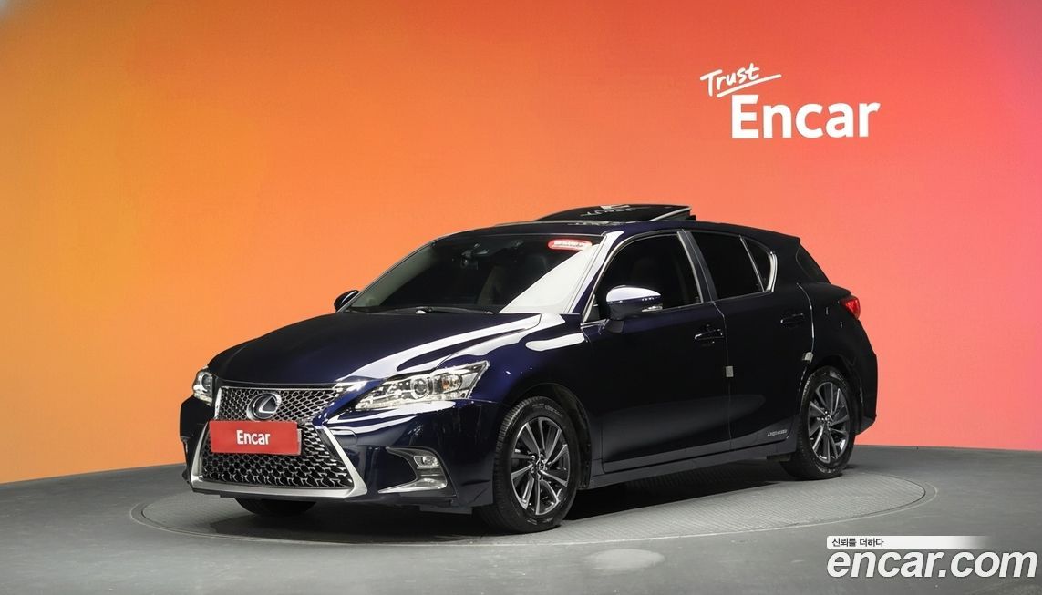 Lexus CT200h 2019