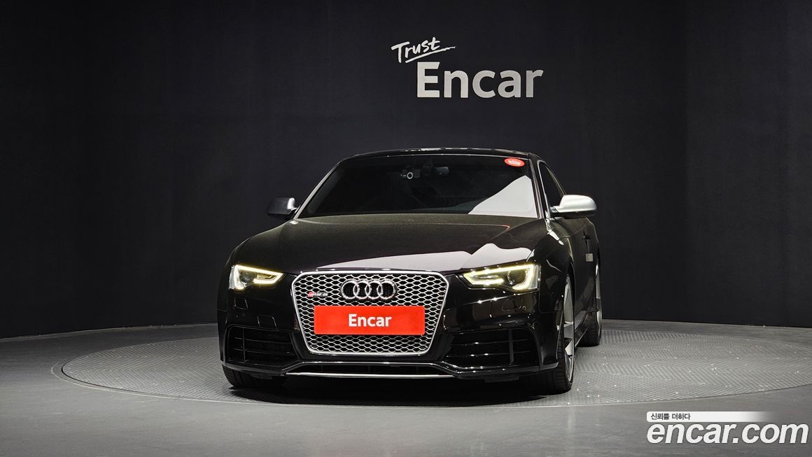 Audi RS5 2013