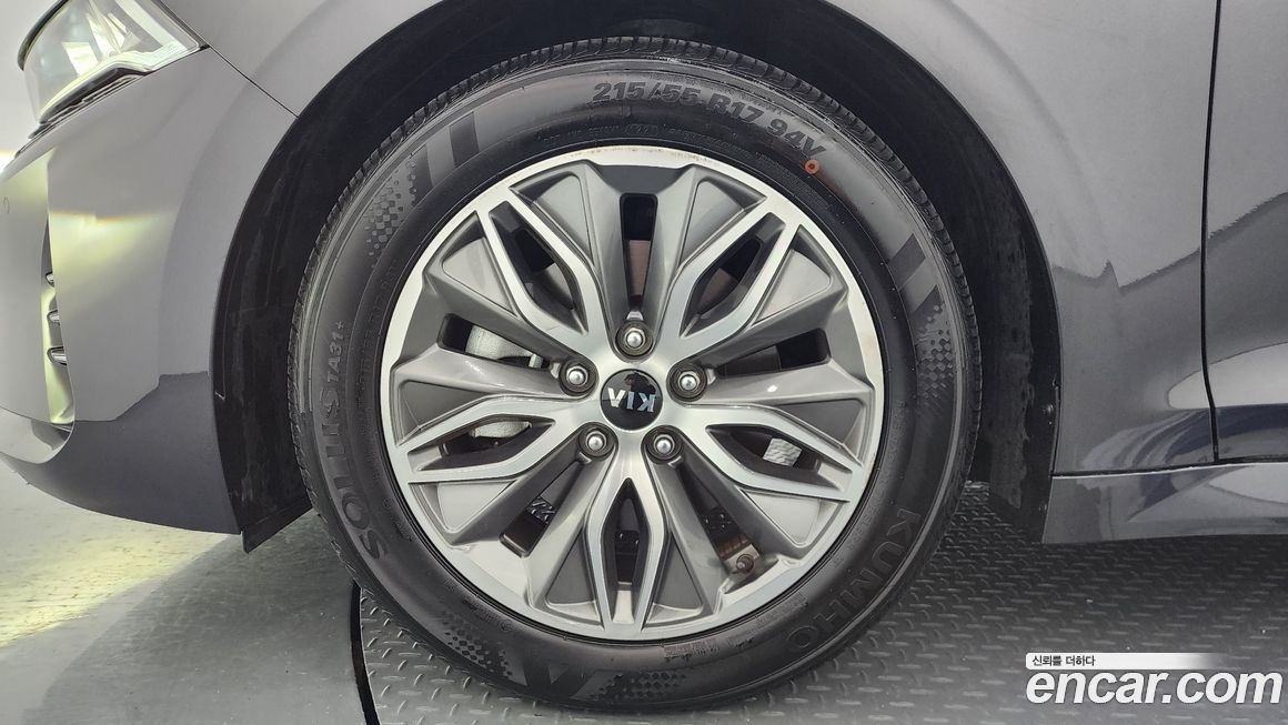 Kia K5 2021
