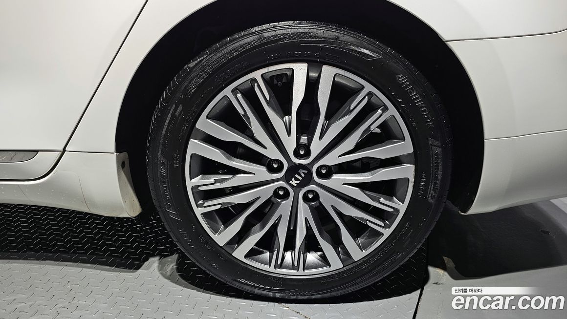 Kia K7 2020
