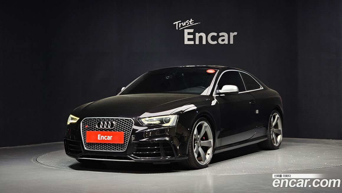 Audi RS5 2013