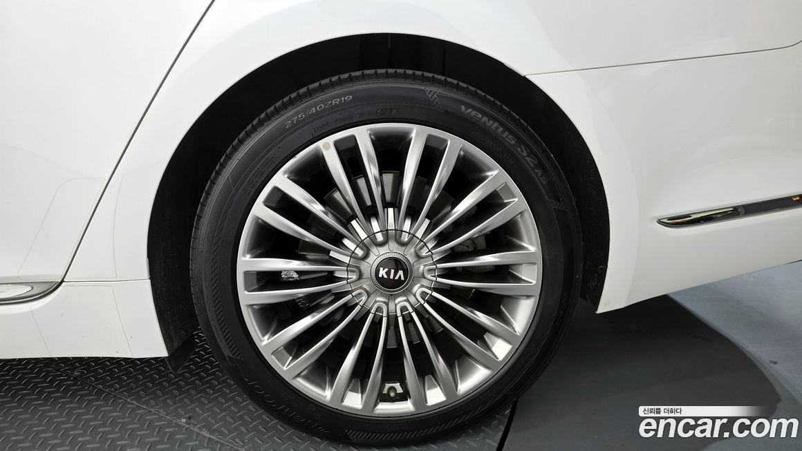 Kia K9 2020
