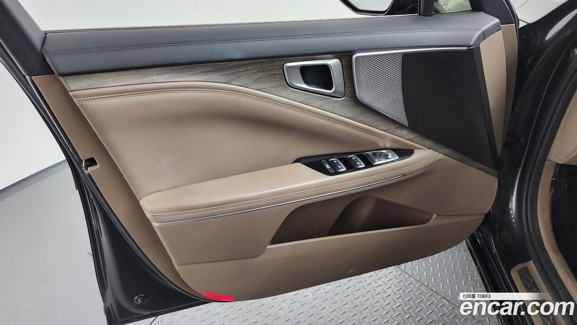 Kia K8 2023