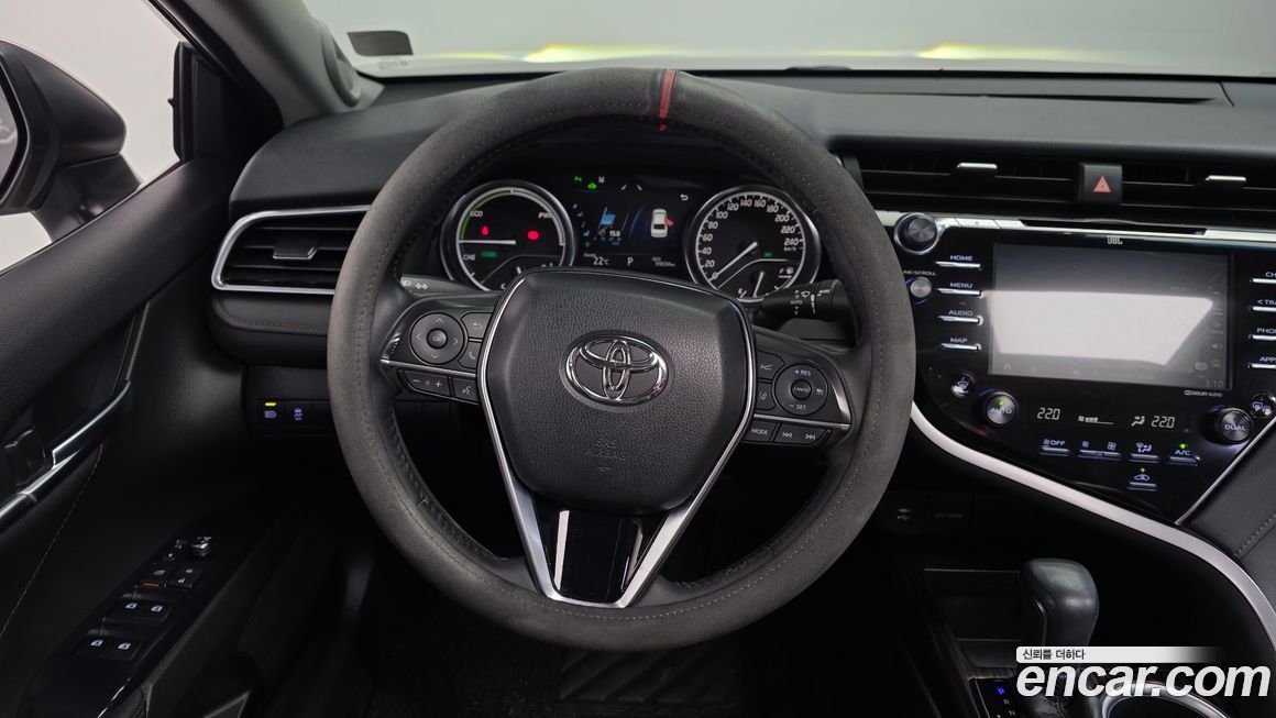 Toyota Camry 2018