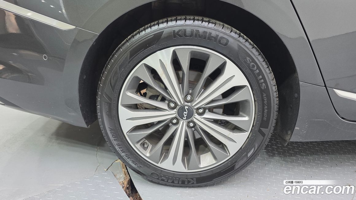 Kia K8 2023
