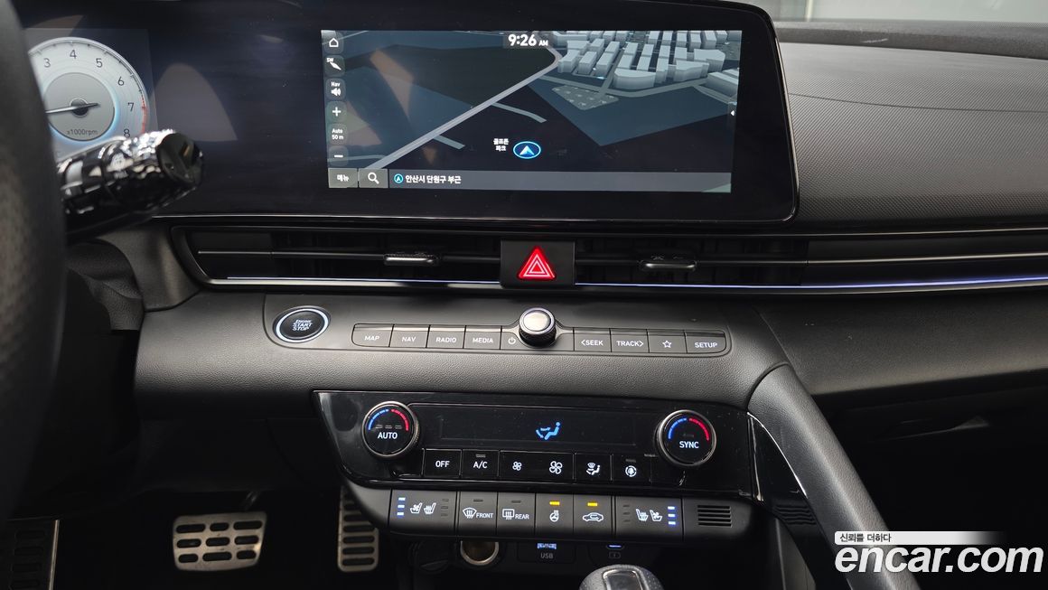 Hyundai AVANTE 2024