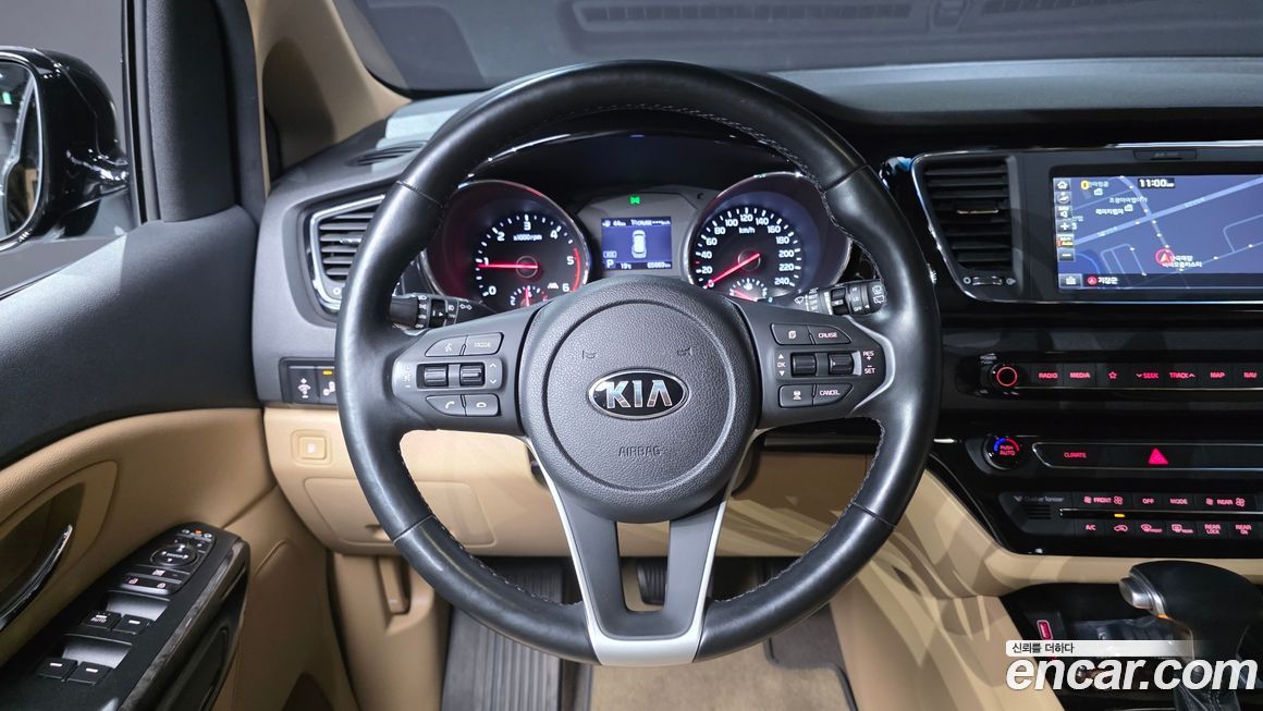 Kia Canival 2019