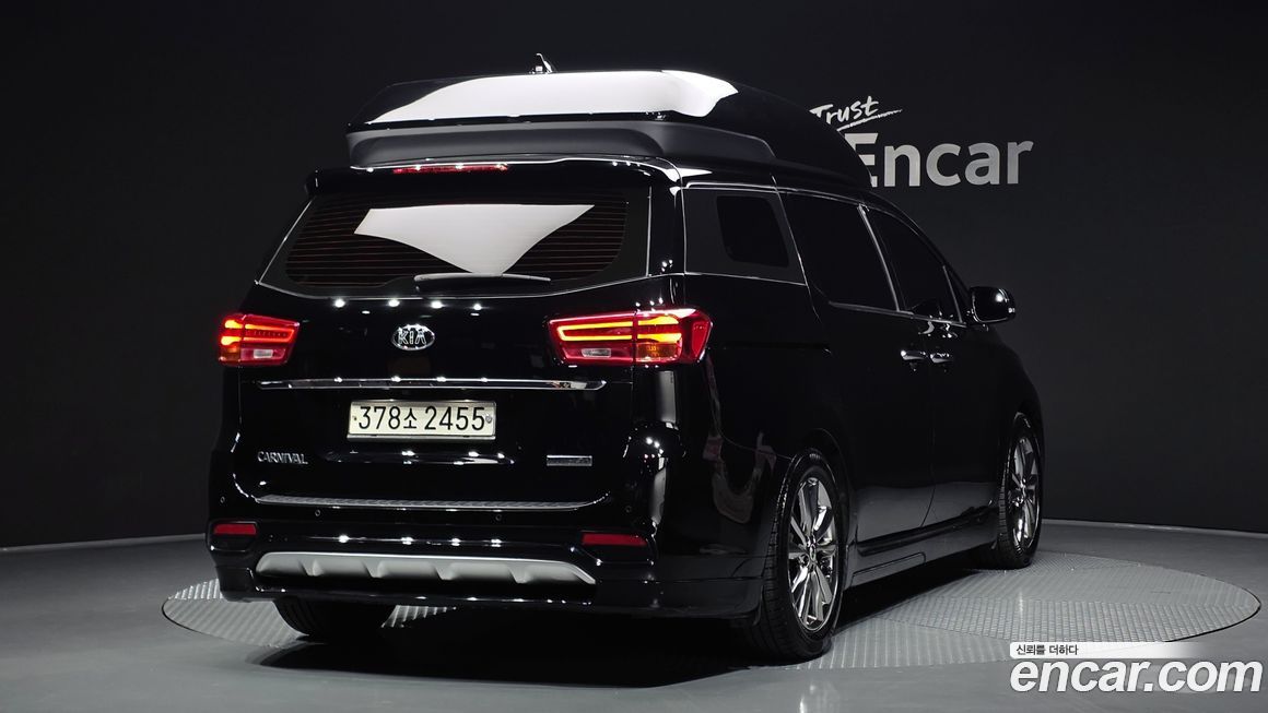 Kia Canival 2019