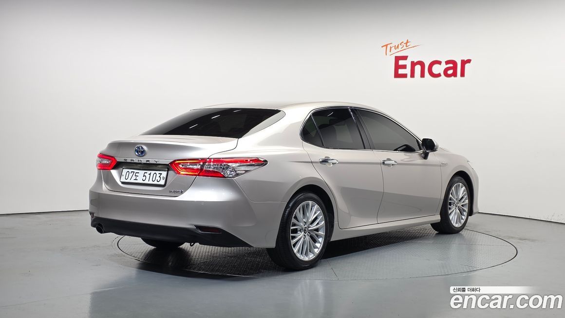 Toyota Camry 2018