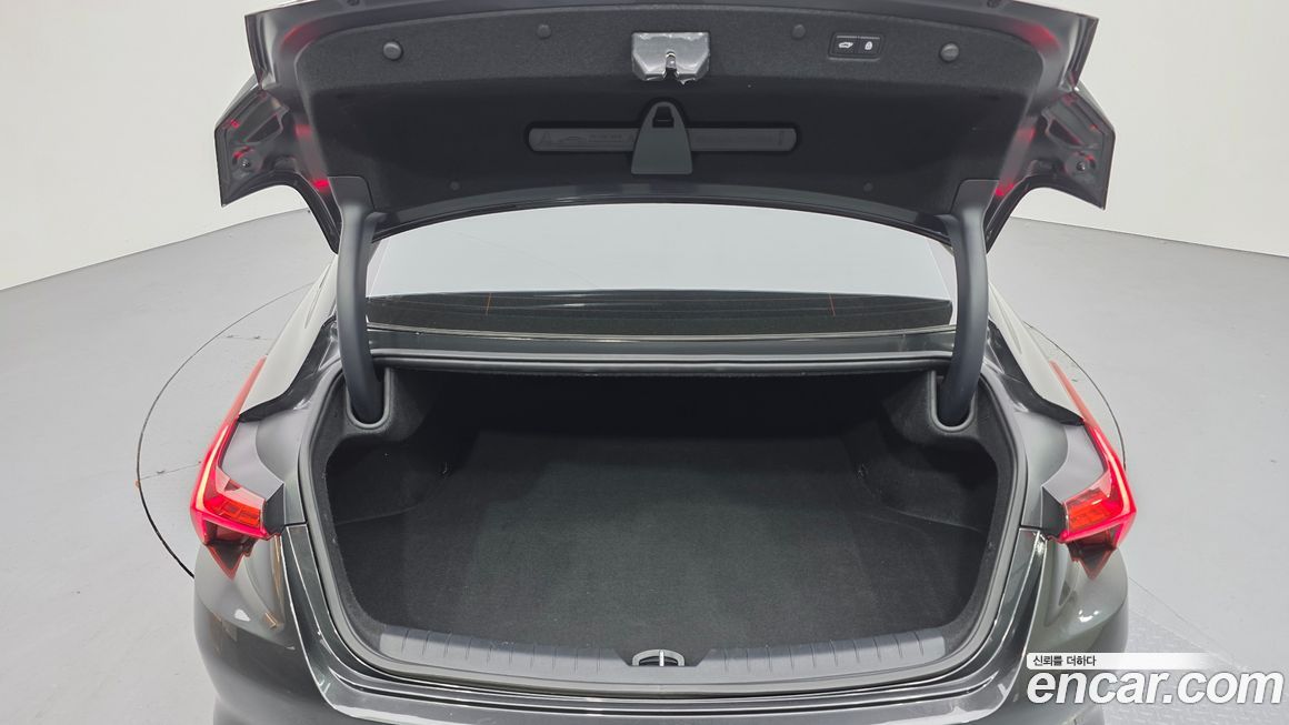 Kia K8 2023