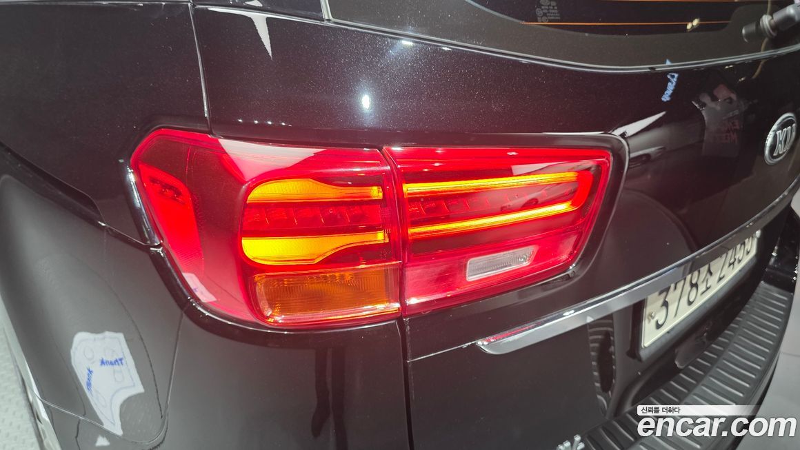 Kia Canival 2019