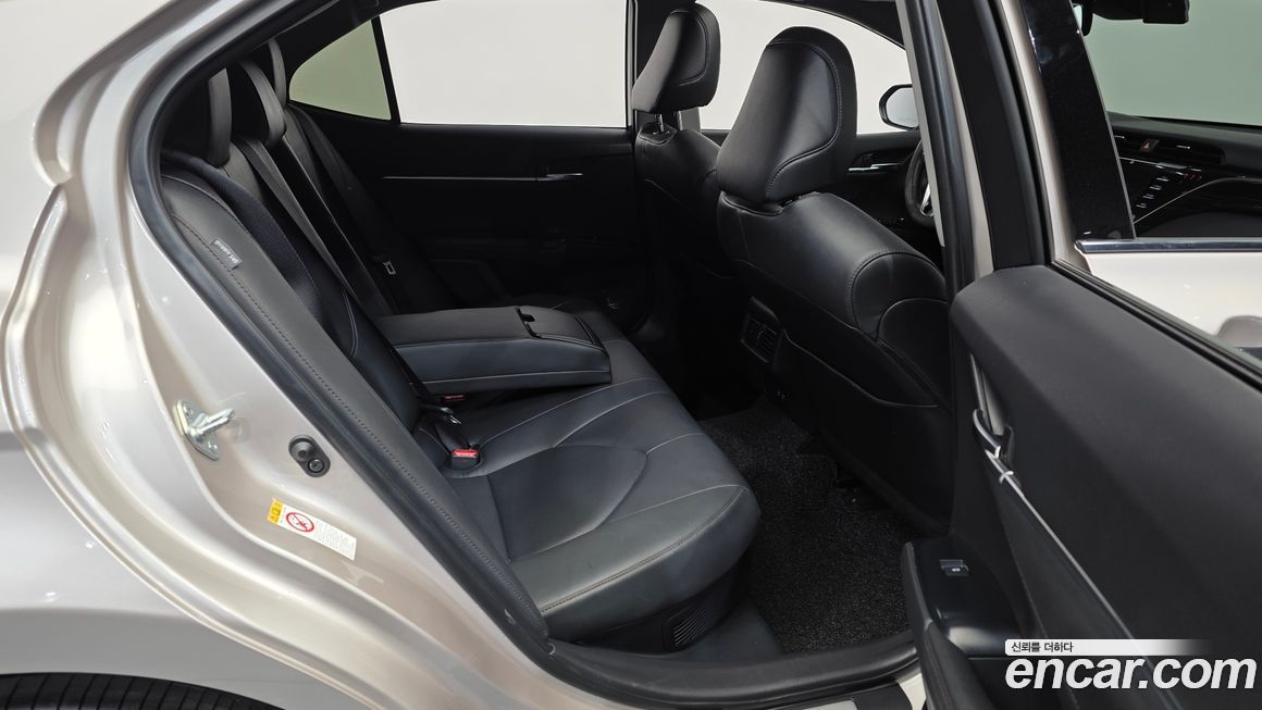 Toyota Camry 2018