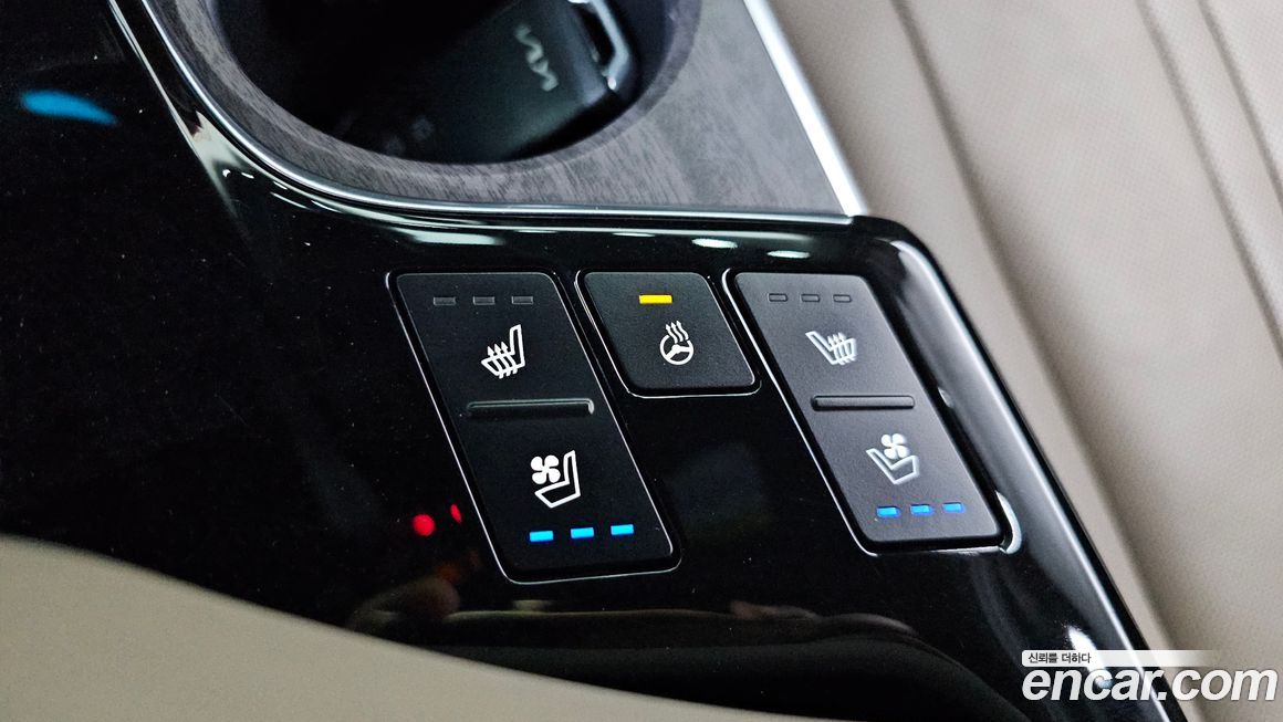 Kia K8 2023