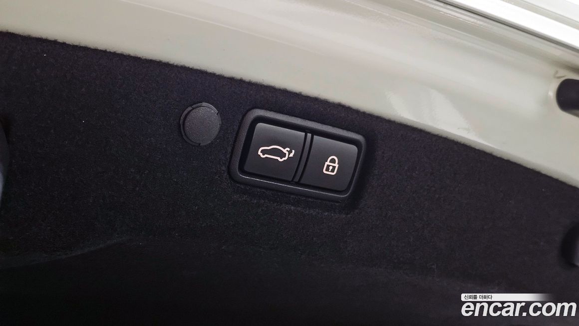 Kia K7 2021