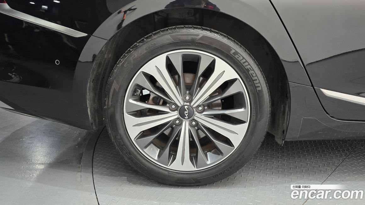 Kia K8 2023