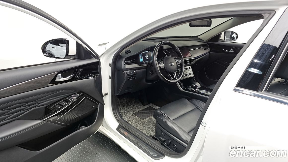 Kia K7 2021