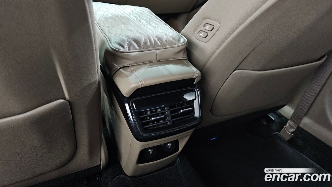 Kia K8 2023