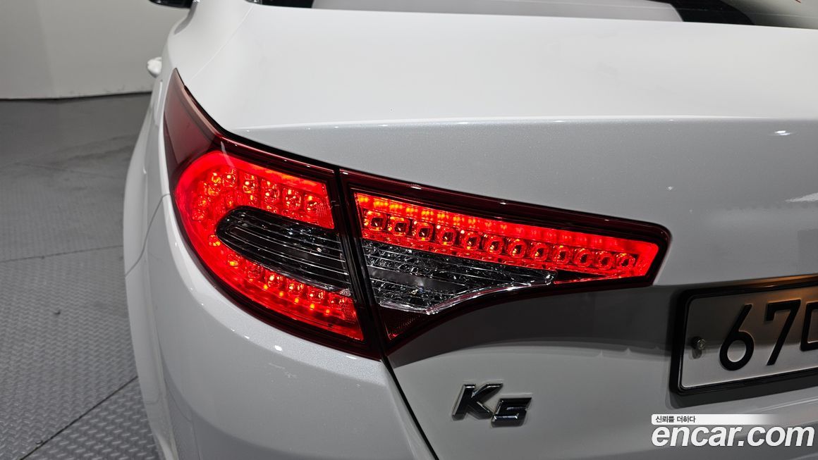 Kia K5 2013