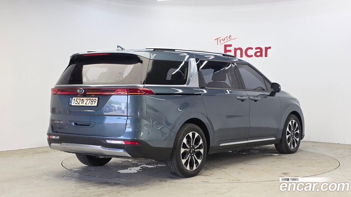 Kia Canival 2021