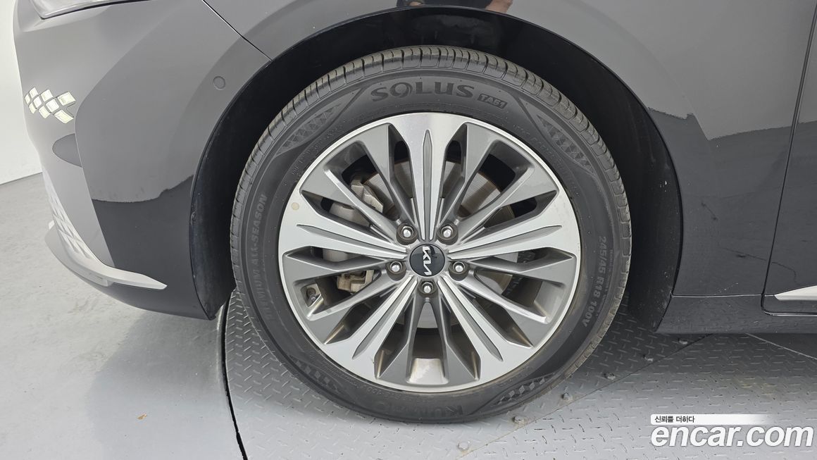 Kia K8 2023