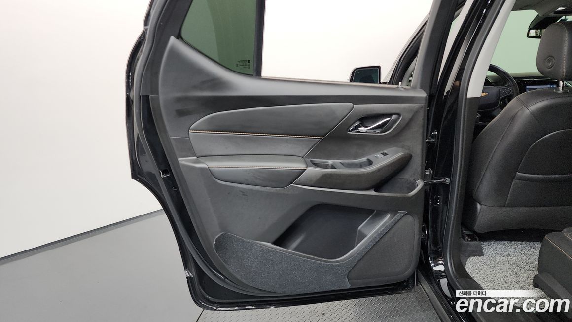 ChevroletGMDaewoo Traverse 2021