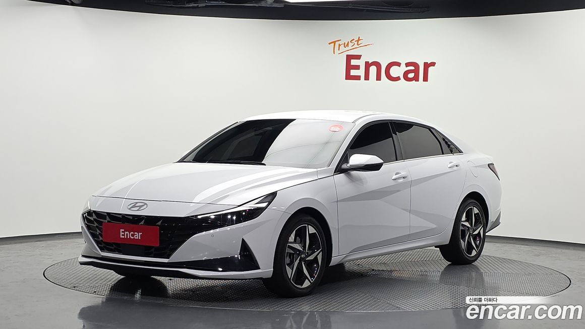 Hyundai AVANTE 2022