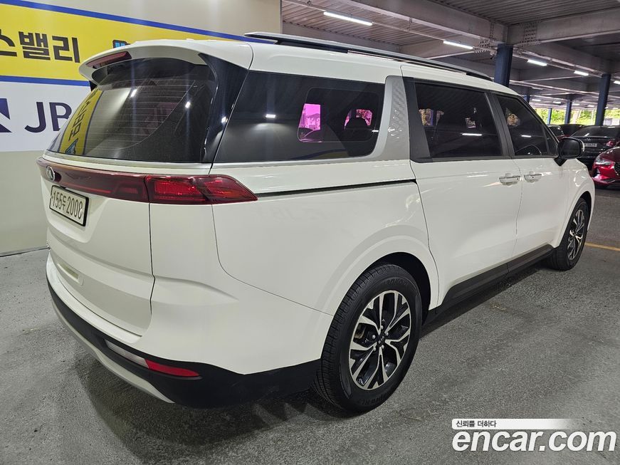 Kia Canival 2021