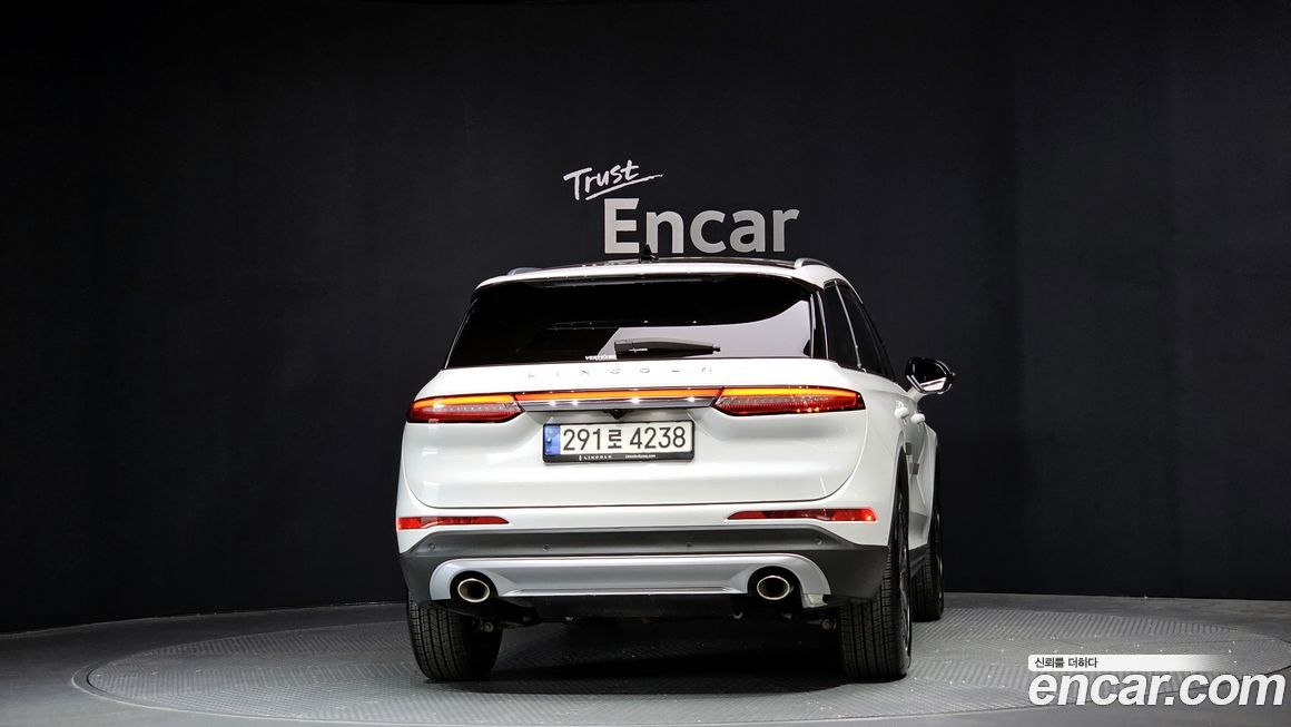 Lincoln Corsair 2021