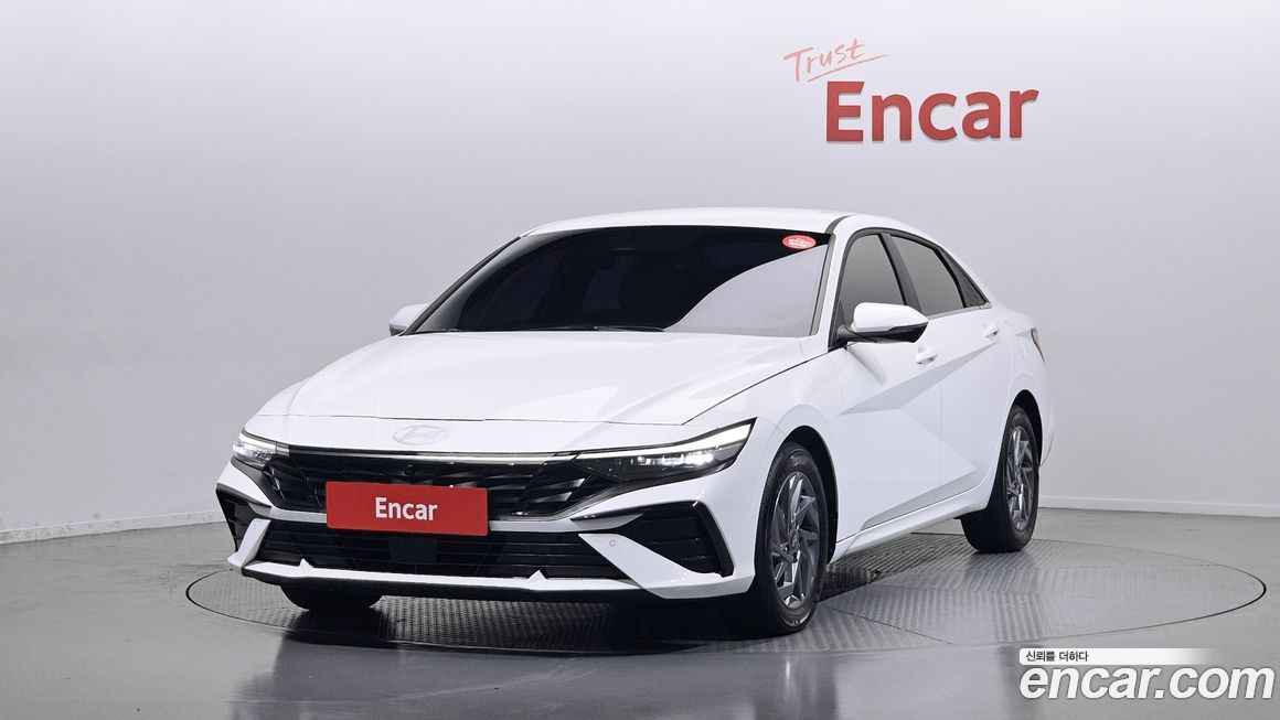 Hyundai AVANTE 2024
