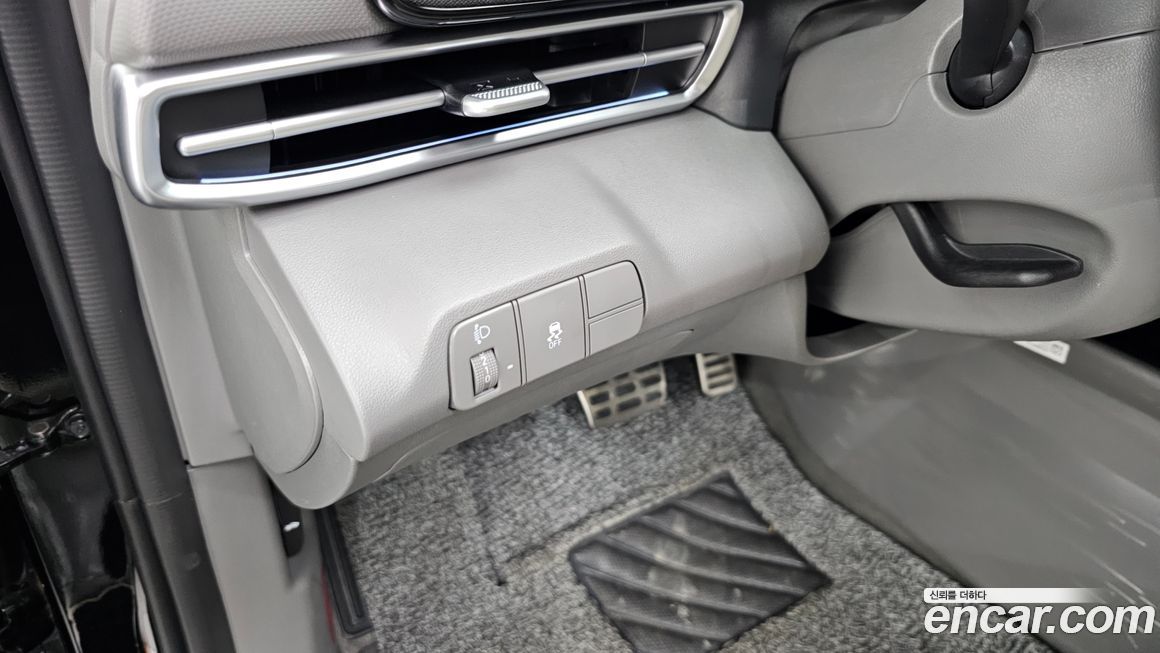 Hyundai AVANTE 2025