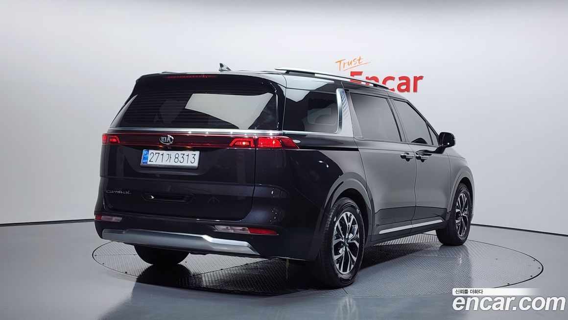 Kia Canival 2021