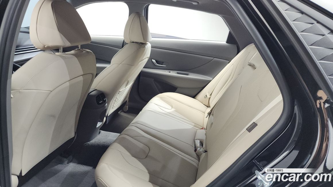 Hyundai AVANTE 2026