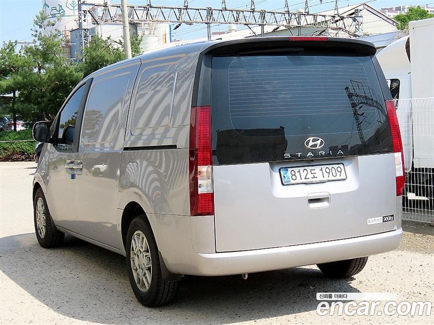 Hyundai Staria 2024