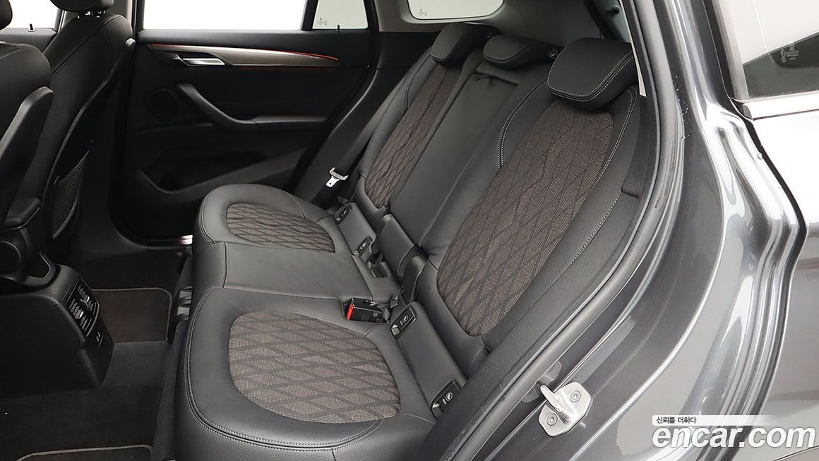 BMW X1 2021