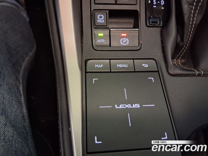 Lexus NX 2018