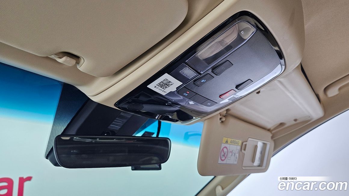 Hyundai Staria 2024