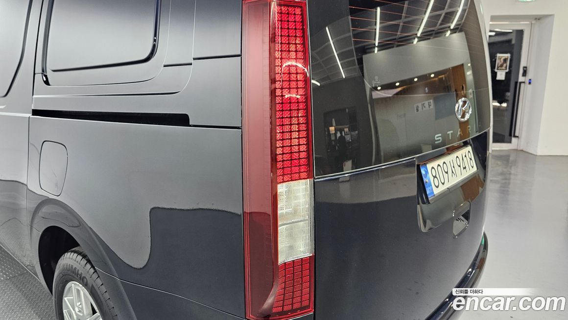 Hyundai Staria 2024