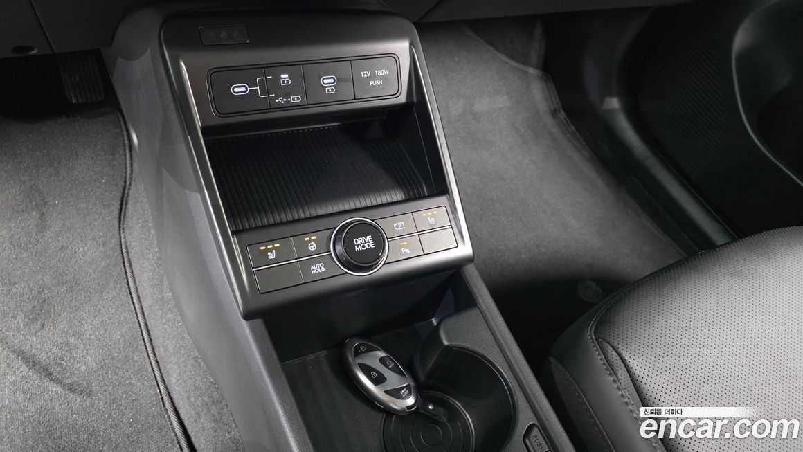 Hyundai Kona 2025
