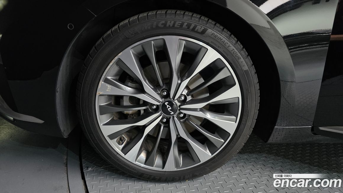 Kia K8 2023
