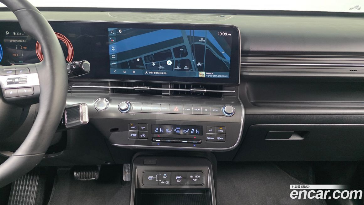 Hyundai Kona 2025