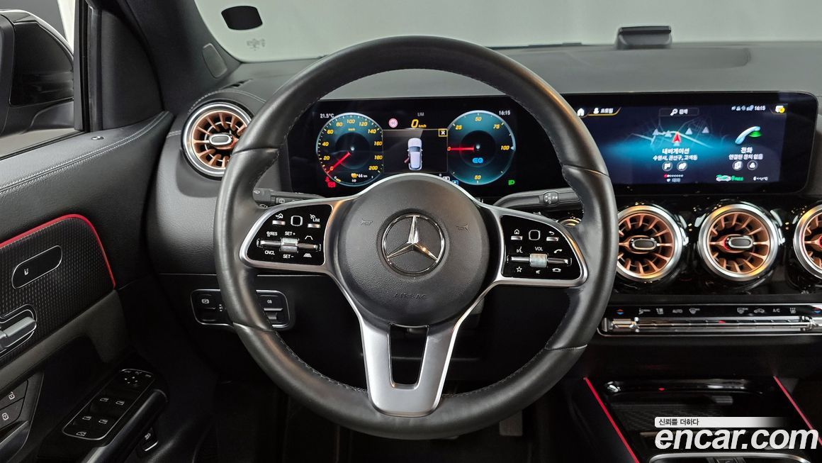 Mercedes-Benz EQA 2021