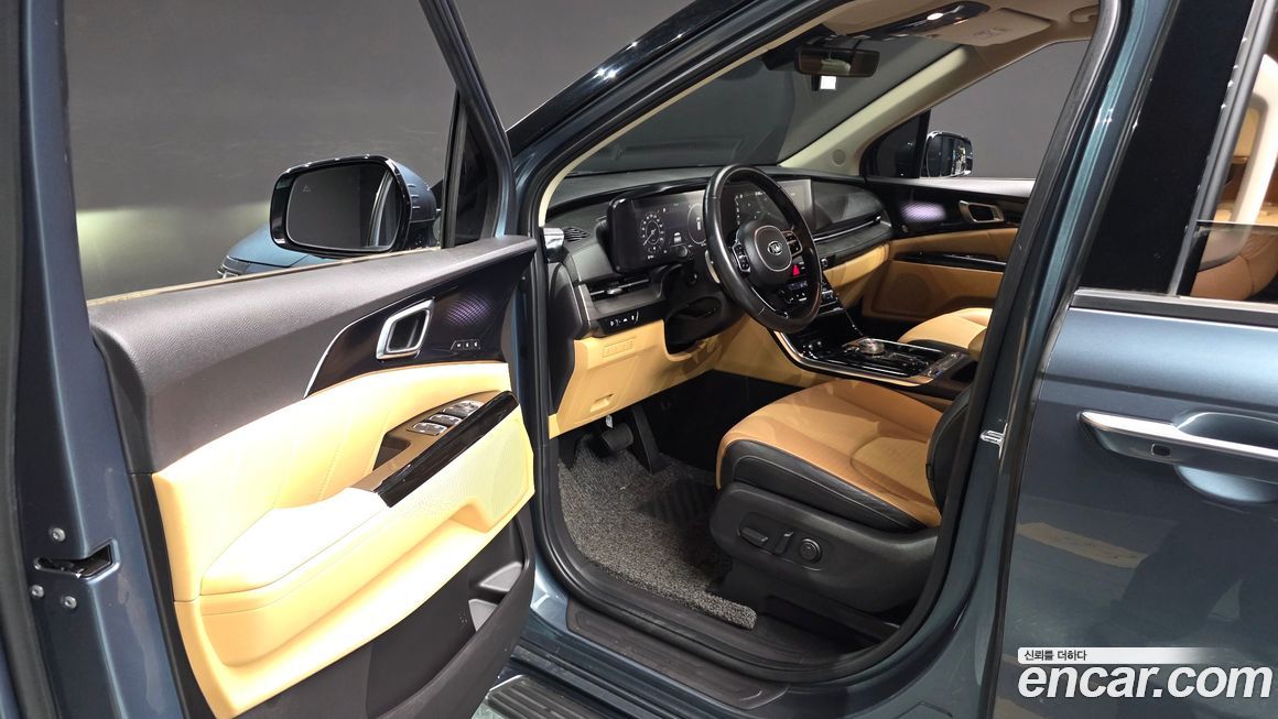 Kia Canival 2021