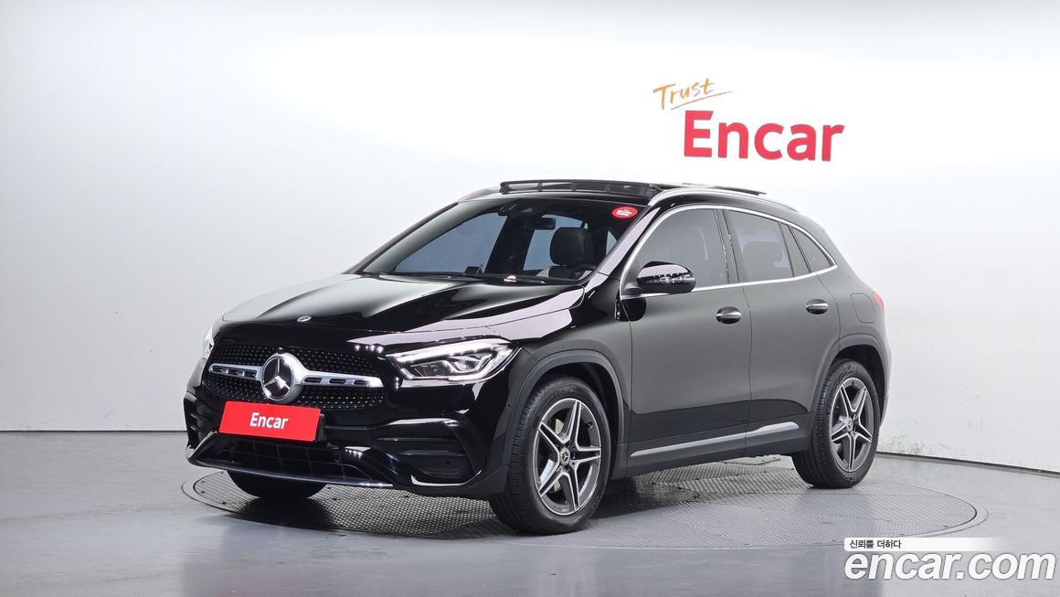 Mercedes-Benz GLA-Class 2021